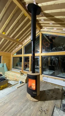 Печь-камин Romotop Stromboli N песчаник под ключ (монтаж 06.2022)